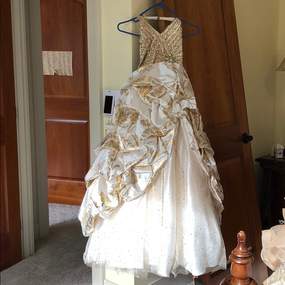 Gold/White Sugar by MacDuggal Preteen Pageant Gown Gold/White Sugar by MacDuggal Preteen Pageant Gown